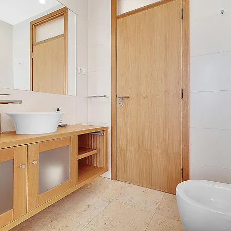 Som Do Mar Luxury Ocean Front *