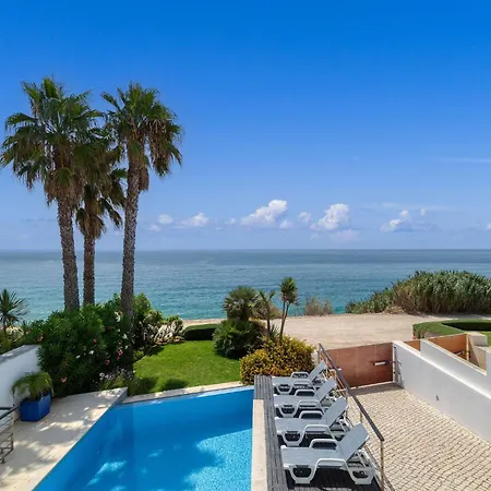 Som Do Mar Luxury Ocean Front Villa