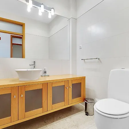 Som Do Mar Luxury Ocean Front *