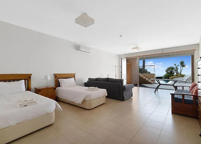 Som Do Mar Luxury Ocean Front Villa, Prime Location! * Luz
