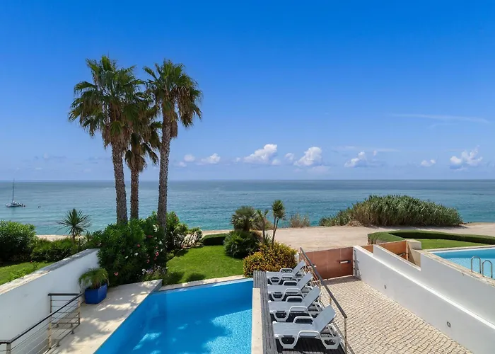 Som Do Mar Luxury Ocean Front Villa, Prime Location! Villa