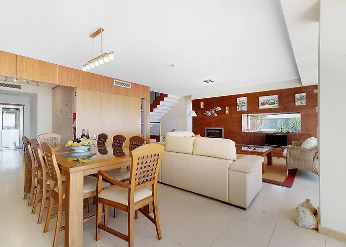 Villa Som Do Mar Luxury Ocean Front Villa, Prime Location! *