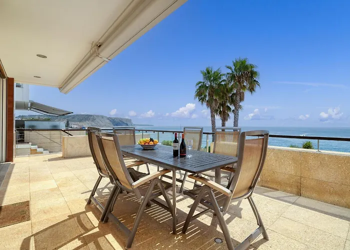 Som Do Mar Luxury Ocean Front *