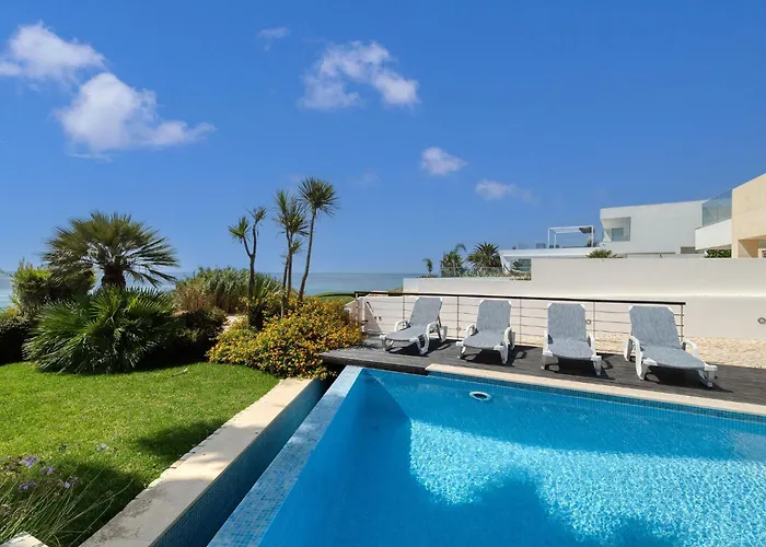 Som Do Mar Luxury Ocean Front Villa