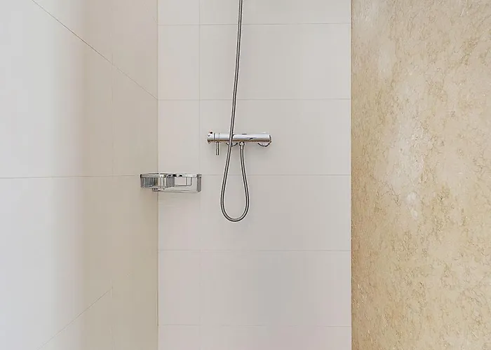 Som Do Mar Luxury Ocean Front *