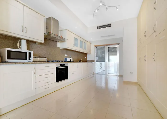 Villa Som Do Mar Luxury Ocean Front Villa, Prime Location!