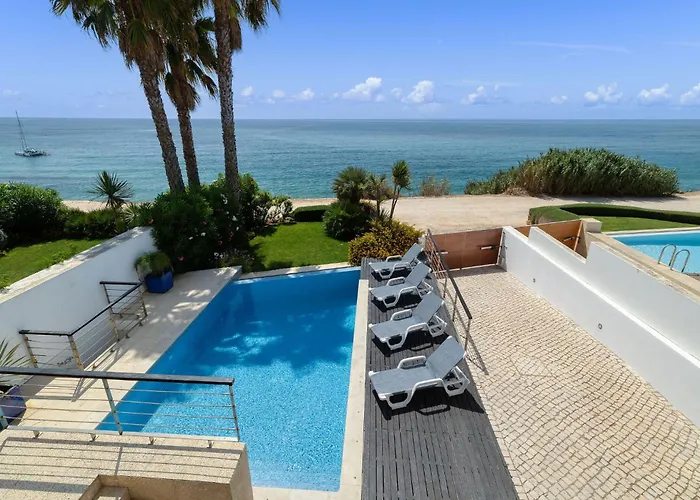 Som Do Mar Luxury Ocean Front